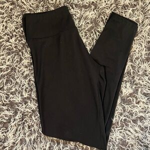 Woman’s Black Active Leggings